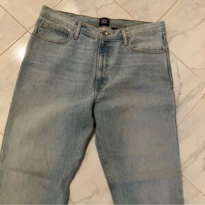 BDG dad fit Light Blue denim Jeans. EUC!